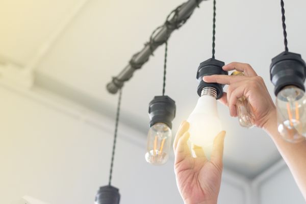 Light Bulb Changing Service in Walnut Creek