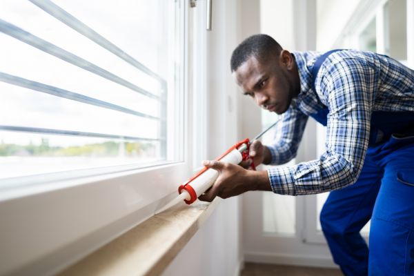 Caulk Repair Service