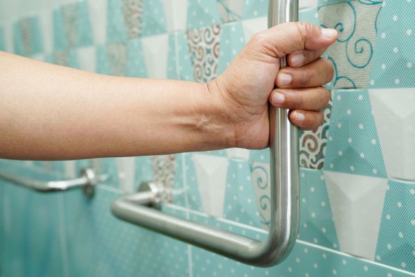 Compliant Bars Installation